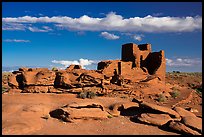 Wukoki Pueblo perched on outcrop of red Moenkopi sandstone. Wupatki National Monument, Arizona, USA ( color)