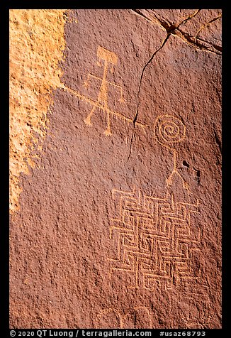 Maze petroglyph. Vermilion Cliffs National Monument, Arizona, USA (color)