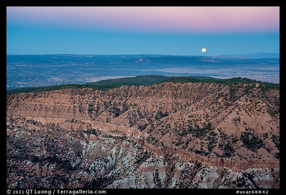 Full moon setting over Hells Hole. Grand Canyon-Parashant National Monument, Arizona, USA