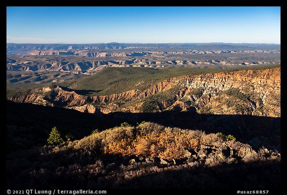 Hells Hole and Cold Spring Point. Grand Canyon-Parashant National Monument, Arizona, USA (color)