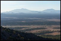 Antelope Flat and distant San Francisco Peaks. Baaj Nwaavjo Itah Kukveni – Ancestral Footprints of the Grand Canyon National Monument, Arizona, USA ( color)