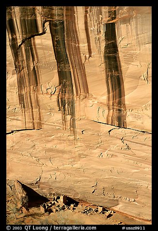 Ruins of Antelope House below huge walls. Canyon de Chelly  National Monument, Arizona, USA (color)