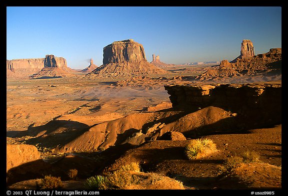 Ford Point, late afternoon. Monument Valley Tribal Park, Navajo Nation, Arizona and Utah, USA (color)