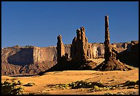 Yei bi Chei and Totem Pole, afternoon. Monument Valley Tribal Park, Navajo Nation, Arizona and Utah, USA