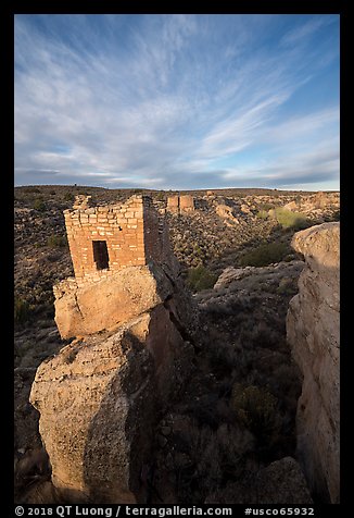 Stronghold House on rim of Little Ruin Canyon. Hovenweep National Monument, Colorado, USA (color)