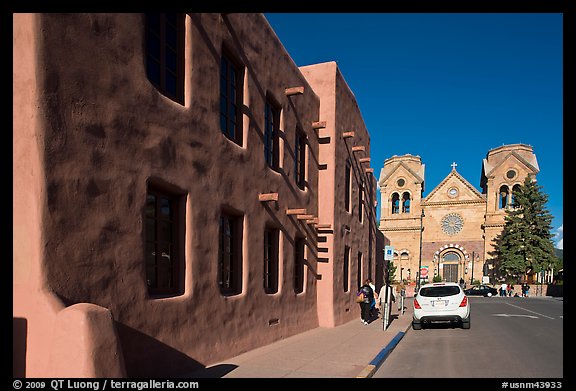 Side of the American Indian art museum and St Francis Cathedral. Santa Fe, New Mexico, USA