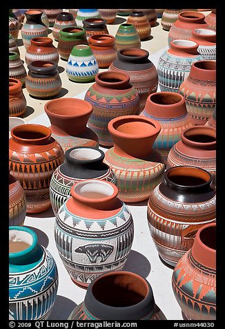 Pottery for sale. Santa Fe, New Mexico, USA (color)