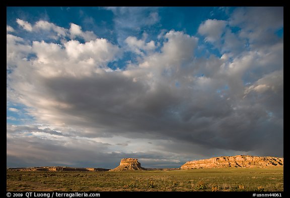 Approach to Chaco Canyon. Chaco Culture National Historic Park, New Mexico, USA (color)