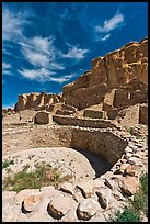 Pueblo Bonito, the largest of the Chacoan Great Houses. Chaco Culture National Historic Park, New Mexico, USA