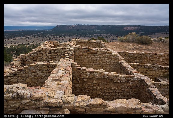 Atsinna Pueblo. El Morro National Monument, New Mexico, USA (color)
