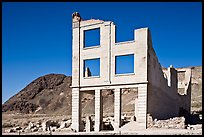 Ruined bank in  Ryolite ghost town. Nevada, USA