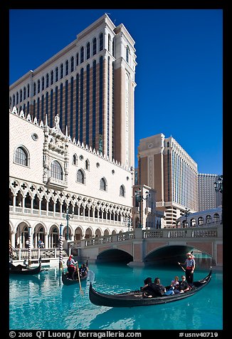 Gonodla and Venetian casino. Las Vegas, Nevada, USA