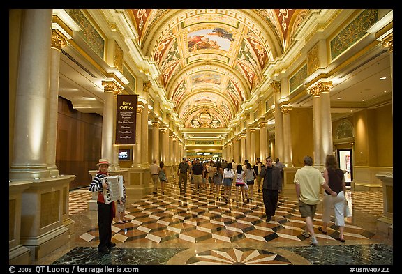 Gallery and accordeon player, Venetian casino. Las Vegas, Nevada, USA (color)