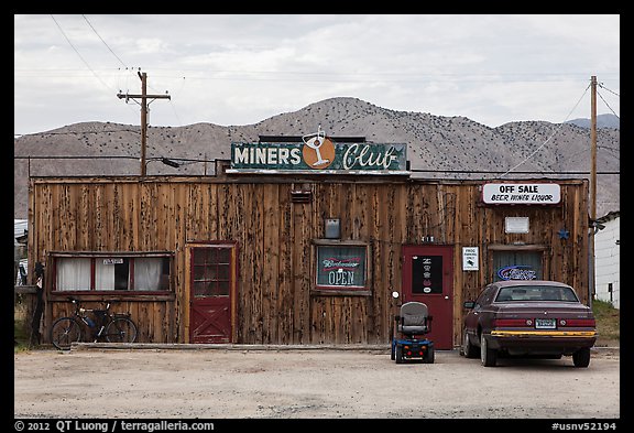 Bar, Gerlach. Nevada, USA (color)