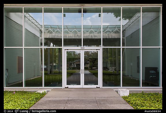 Menil Collection Entrance. Houston, Texas, USA (color)