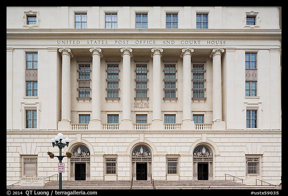 Post office and courthouse. San Antonio, Texas, USA (color)