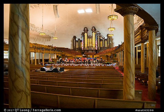 Tabernacle Choir rehearsing, Salt Lake Temple. Utah, USA (color)