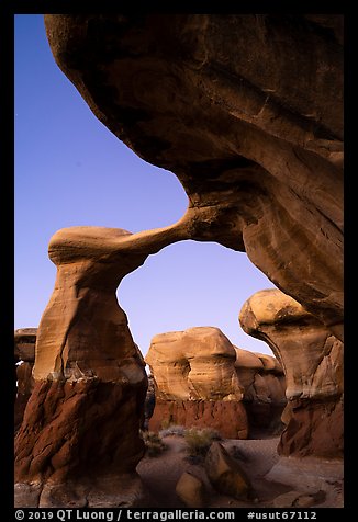 Metate Arch, twilight. Grand Staircase Escalante National Monument, Utah, USA (color)