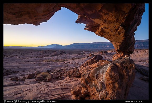 Span of Sunset Arch framing Navajo Mountain, sunrise. Grand Staircase Escalante National Monument, Utah, USA (color)