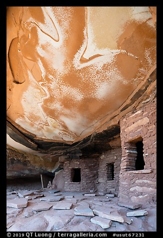 Fallen Roof House, Road Canyon. Bears Ears National Monument, Utah, USA (color)