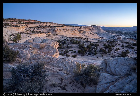 Near Heads of the Rocks at dawn. Grand Staircase Escalante National Monument, Utah, USA (color)