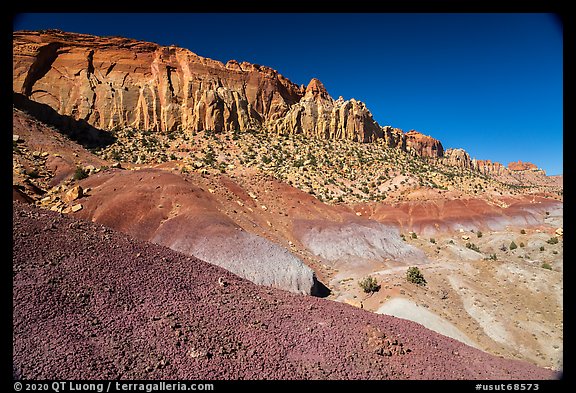 Bentonitic mudstone and sandstone cliffs, Burr Trail. Grand Staircase Escalante National Monument, Utah, USA