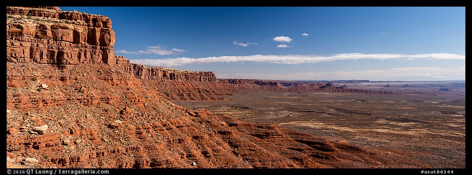Valley of the Gods from the Moki Dugway. Bears Ears National Monument, Utah, USA (color)
