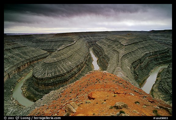 Goosenecks of the San Juan River, Goosenecks of the San Juan State Park. Utah, USA (color)