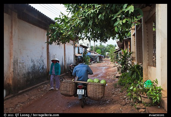 Side alley, Duong Dong. Phu Quoc Island, Vietnam