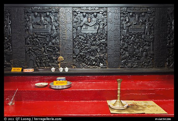 Carved wooden panels Hall of the Ten Hells, Jade Emperor Pagoda, district 3. Ho Chi Minh City, Vietnam