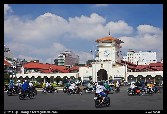 Ben Thanh Market. Ho Chi Minh City, Vietnam (color)