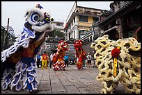 Dragon dance, Thien Hau Pagoda, district 5. Cholon, District 5, Ho Chi Minh City, Vietnam