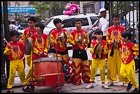Dragon dance drummers, Thien Hau Pagoda. Cholon, District 5, Ho Chi Minh City, Vietnam (color)