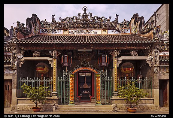 Facade, Thien Hau Pagoda, district 5. Cholon, District 5, Ho Chi Minh City, Vietnam