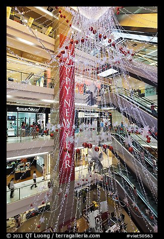 Shopping center. Ho Chi Minh City, Vietnam (color)