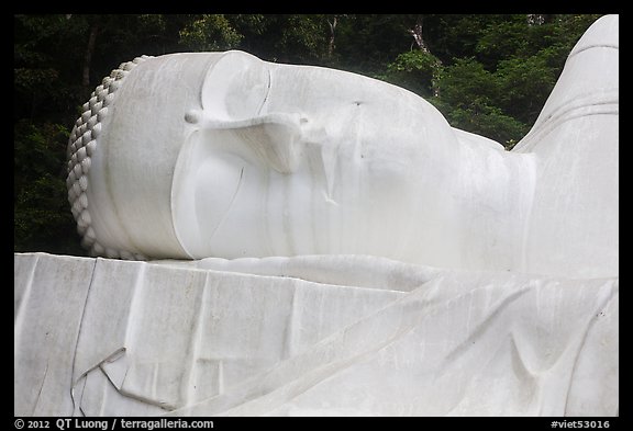 Head of Buddha statue. Ta Cu Mountain, Vietnam