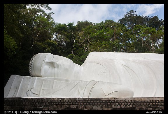Tuong Phat Nam Buddha statue. Ta Cu Mountain, Vietnam