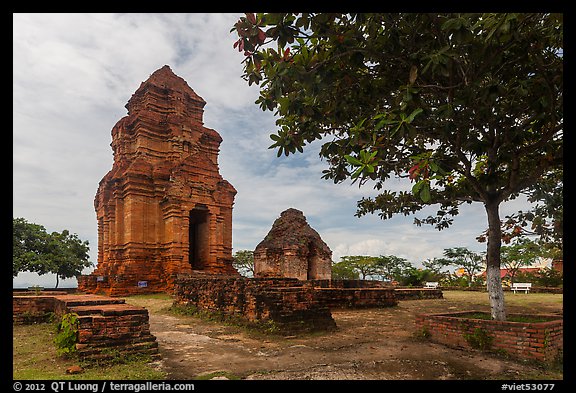 Po Shanu Cham temple complex. Mui Ne, Vietnam (color)