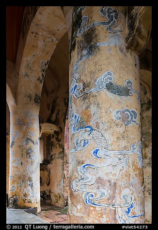 Columns in Stele Pavilion, Tu Duc Mausoleum. Hue, Vietnam