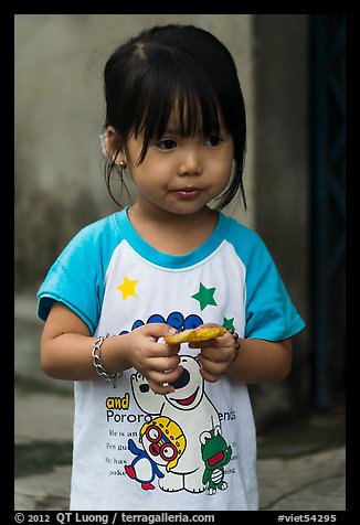 Young Girl, Thanh Toan. Hue, Vietnam (color)