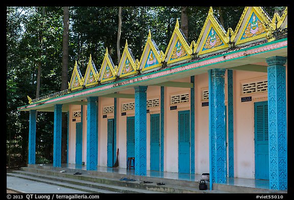 Huts, Hang Pagoda. Tra Vinh, Vietnam (color)