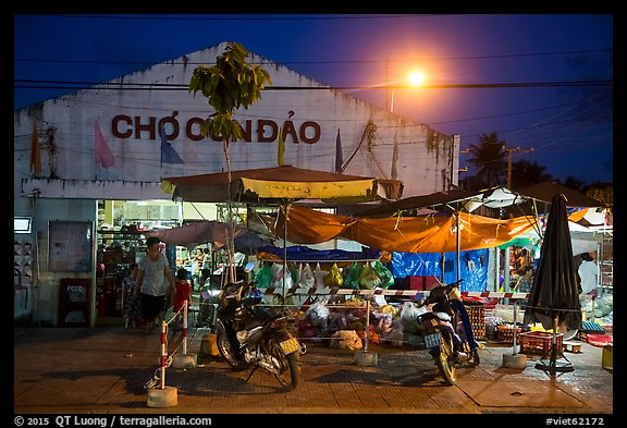 Market at night, Con Son. Con Dao Islands, Vietnam (color)