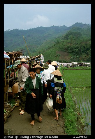 Outdoor Market set in the fields near Ba Be Lake. Northeast Vietnam