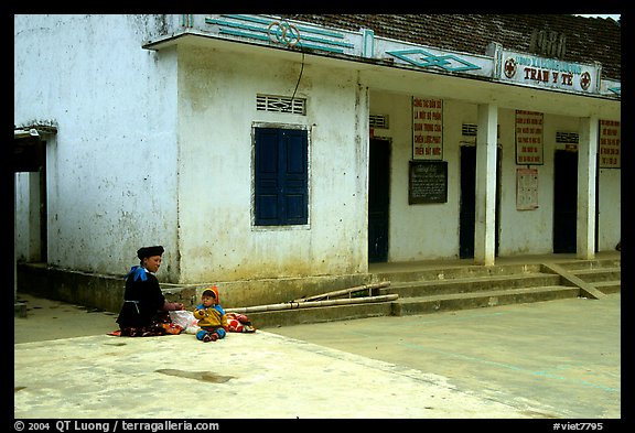 Hmong woman and child at a village hospital near Yen Chau. Northwest Vietnam