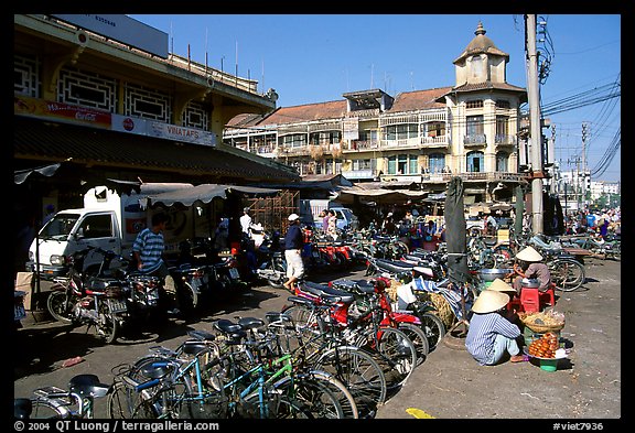 Bicycles parked near the Bin Tay market, district 6. Cholon, Ho Chi Minh City, Vietnam (color)