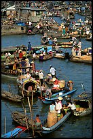 Boats at the Cai Rang floating market, early morning. Can Tho, Vietnam