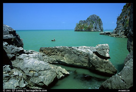 Limestone towers. Hong Chong Peninsula, Vietnam (color)