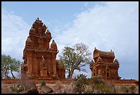 Cham towers, Po Klong Garai. Vietnam (color)