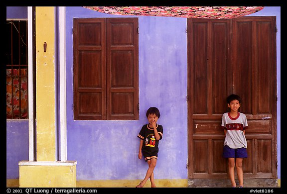 Children in front of old house, Hoi An. Hoi An, Vietnam