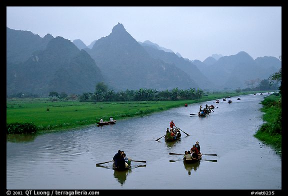 Journey along the river during the festival. Perfume Pagoda, Vietnam (color)